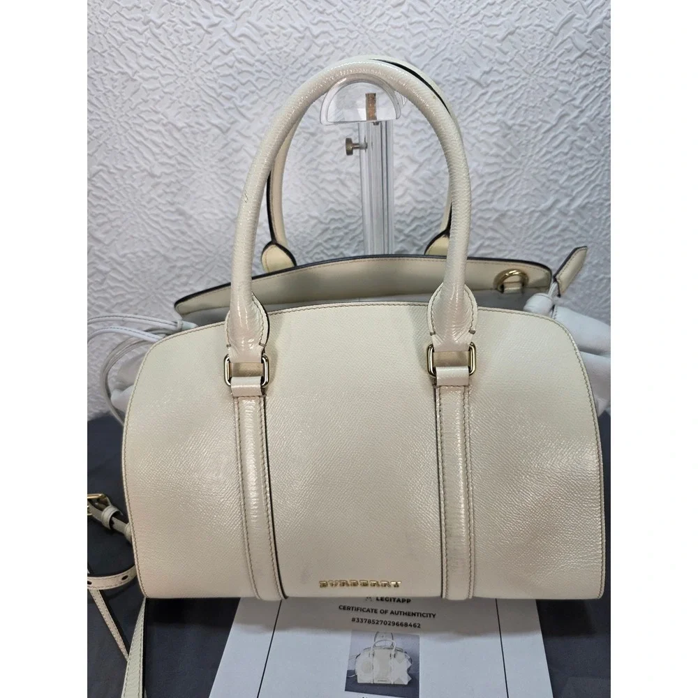 Burberry Chatton Ivory Leather Drawstring Tote Satchel Bag Wt‎ Gold Hardware COA